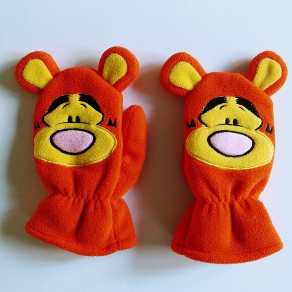 Disney Winnie the Pooh Fleece Toddler Mittens - Picture 7 of 7